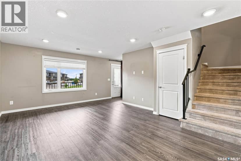 617 110 Akhtar BEND — photo 6 of 32