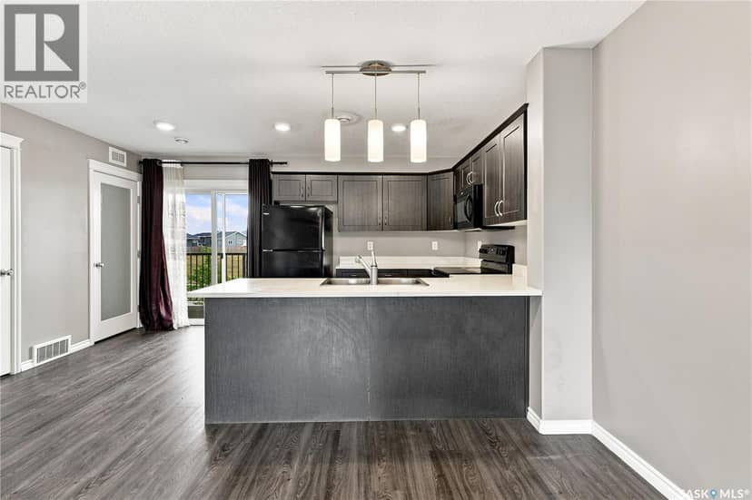 617 110 Akhtar BEND — photo 9 of 32