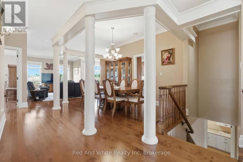 119 Gerber Meadows Drive, Wellesley, photo 5