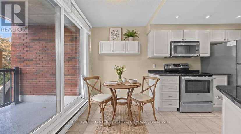 205 - 939 North River Road — photo 11 of 34