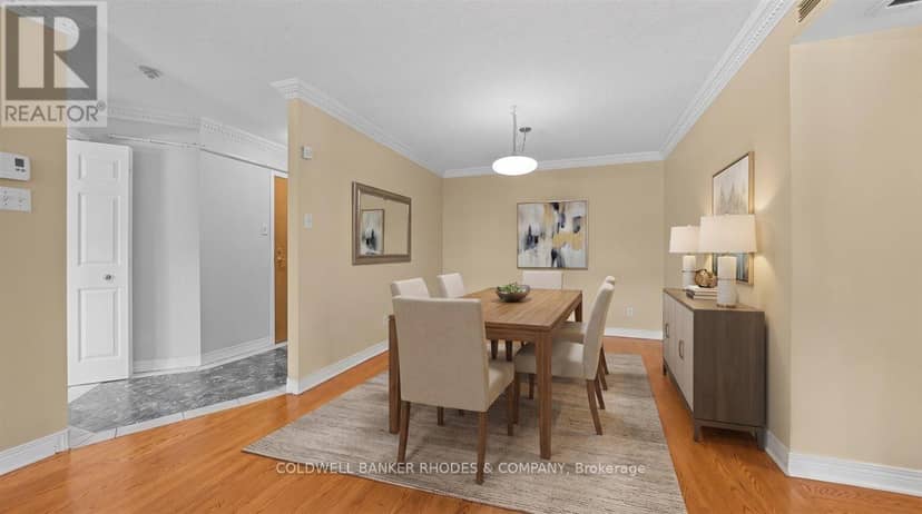 205 - 939 North River Road, Ottawa, photo 4