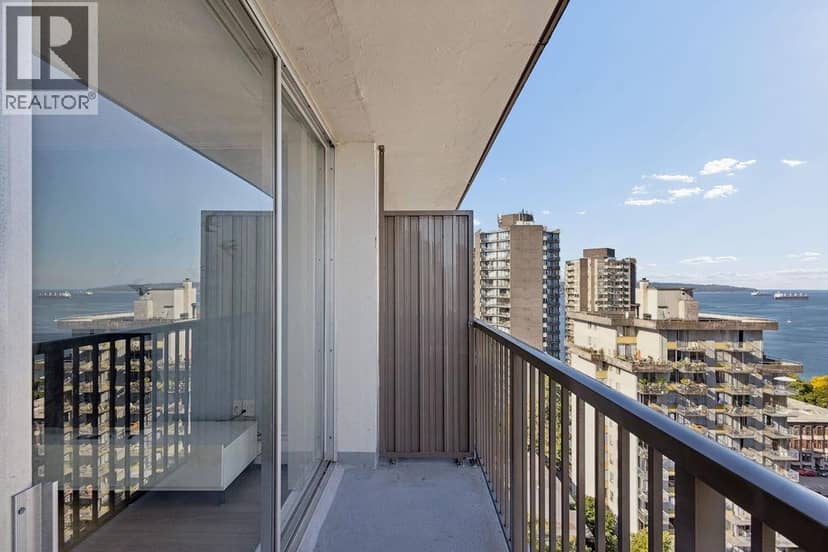 1503 1251 CARDERO STREET, Vancouver, photo 7