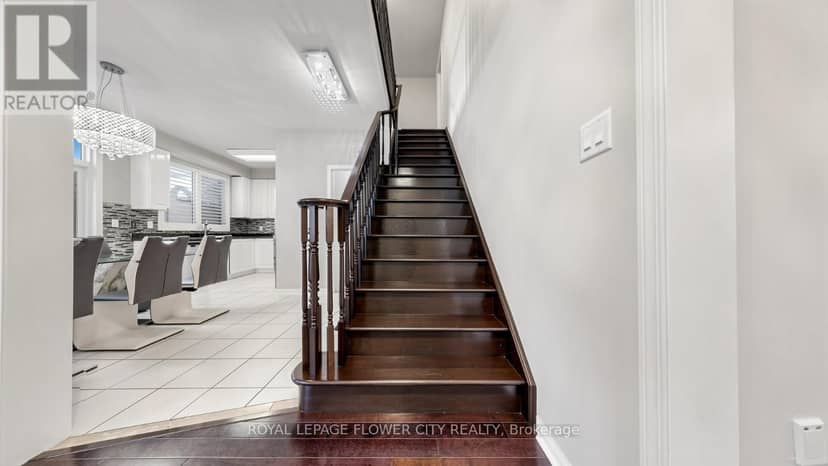 70 Boom Road — photo 23 of 40