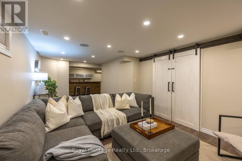 16 Donald Wilson Street — photo 36 of 40