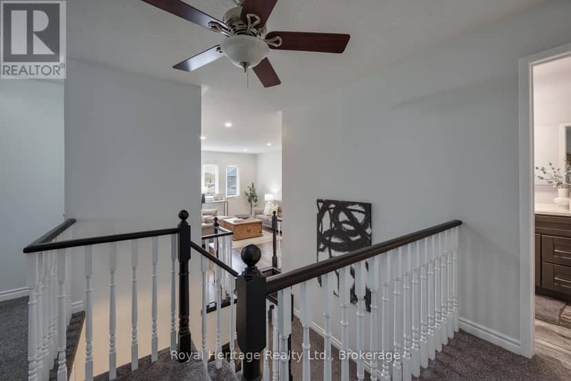 16 Donald Wilson Street — photo 32 of 40