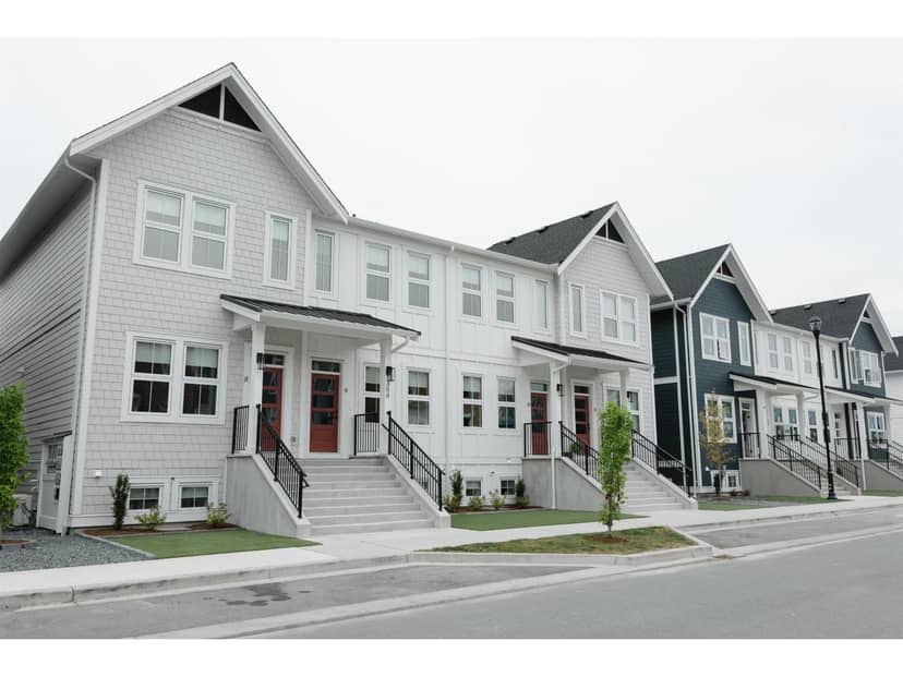 9 7300 COPPERWOOD STREET, Lower Landing, Chilliwack