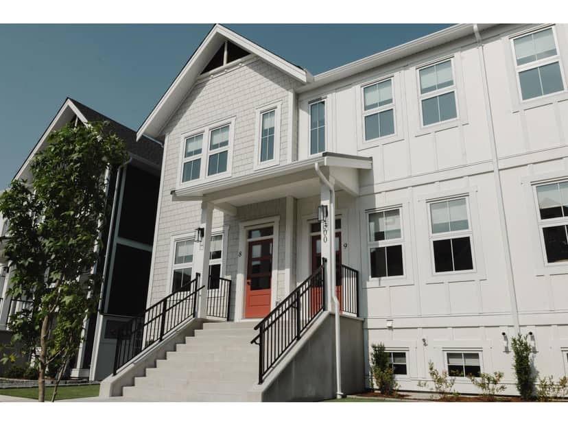 8 7300 COPPERWOOD STREET, Lower Landing, Chilliwack