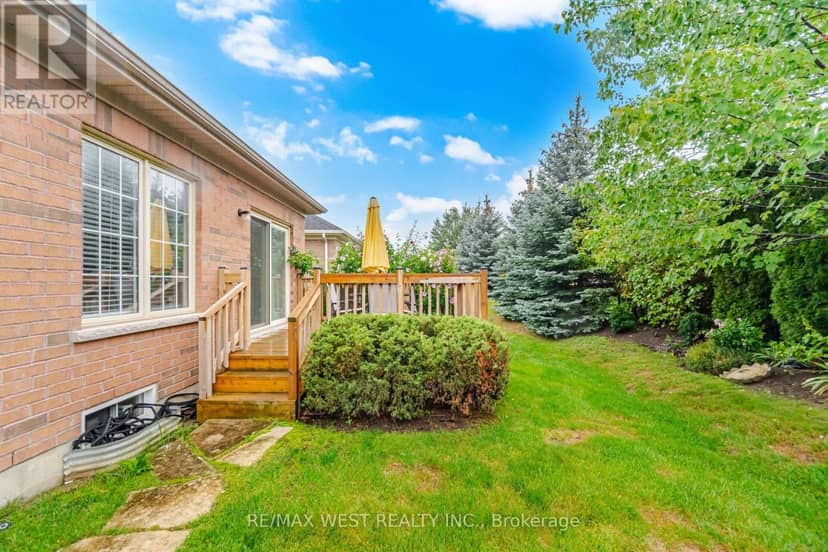 12 Muzzo Drive — photo 34 of 40