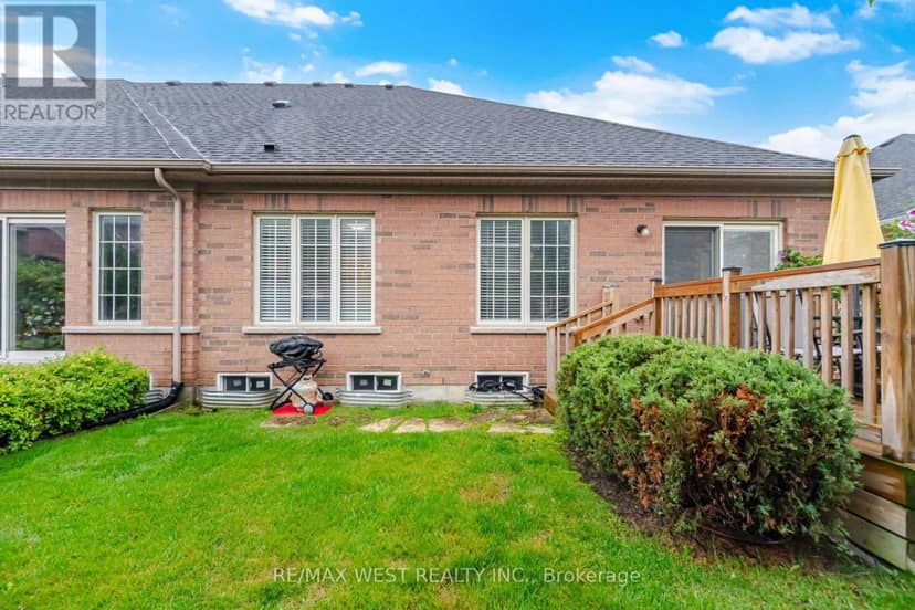 12 Muzzo Drive — photo 36 of 40