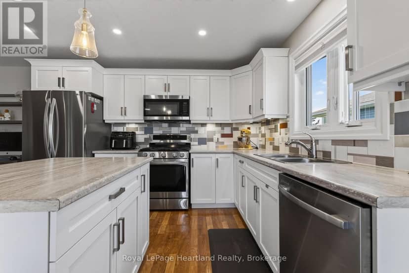 12 Windward Way N — photo 10 of 31