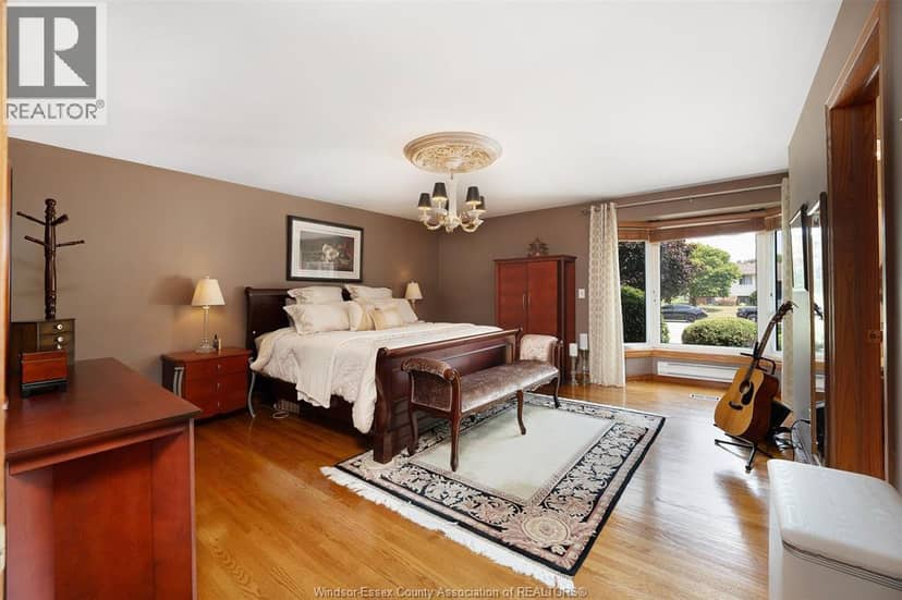 1825 Hebert — photo 17 of 37