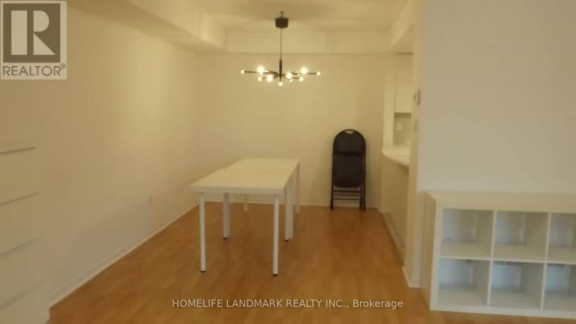 151 - 306 John Street — photo 9 of 20