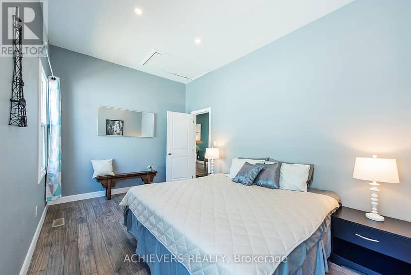 9 Pearl Street — photo 17 of 24