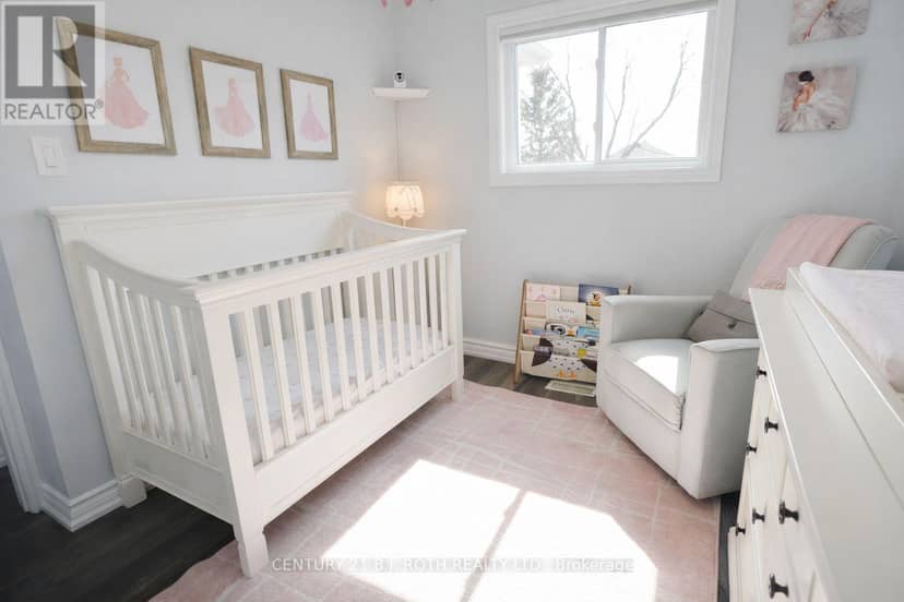 9 Laidlaw Drive N — photo 16 of 34