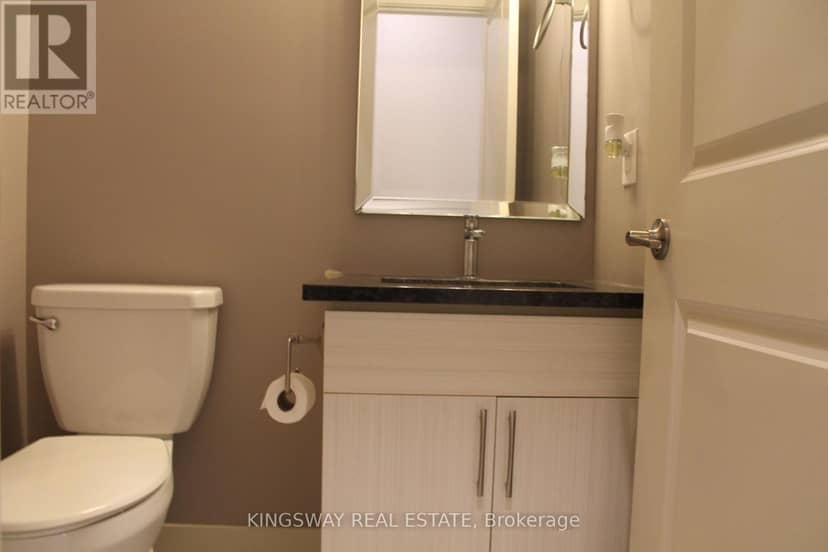 2255 Constance Avenue — photo 9 of 29