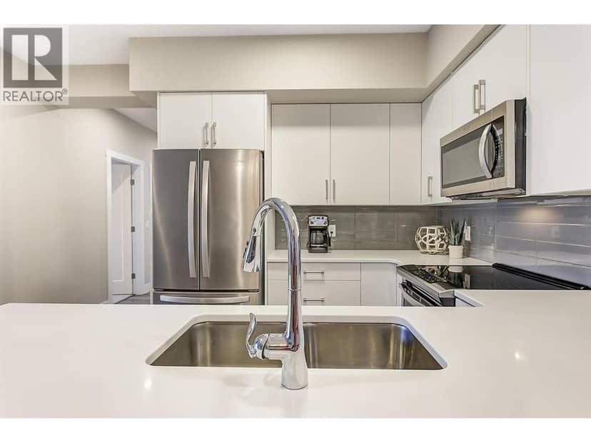 3090 Burtch Road Unit# 201, Kelowna, photo 2