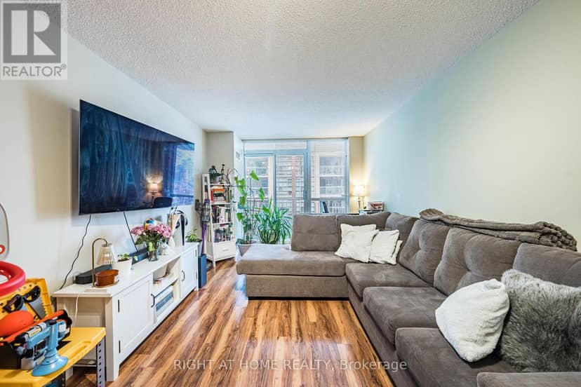 602 - 18 Stafford Street — photo 22 of 40