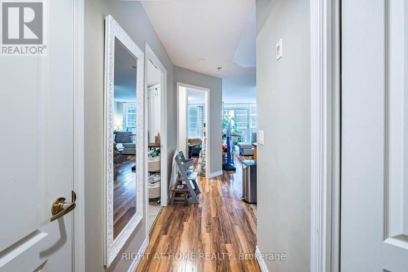 602 - 18 Stafford Street — photo 9 of 40