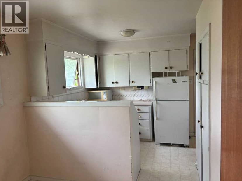 3207 Castle Road NW, Calgary, photo 6