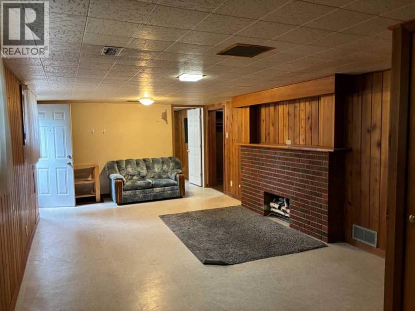 3207 Castle Road NW — photo 19 of 27