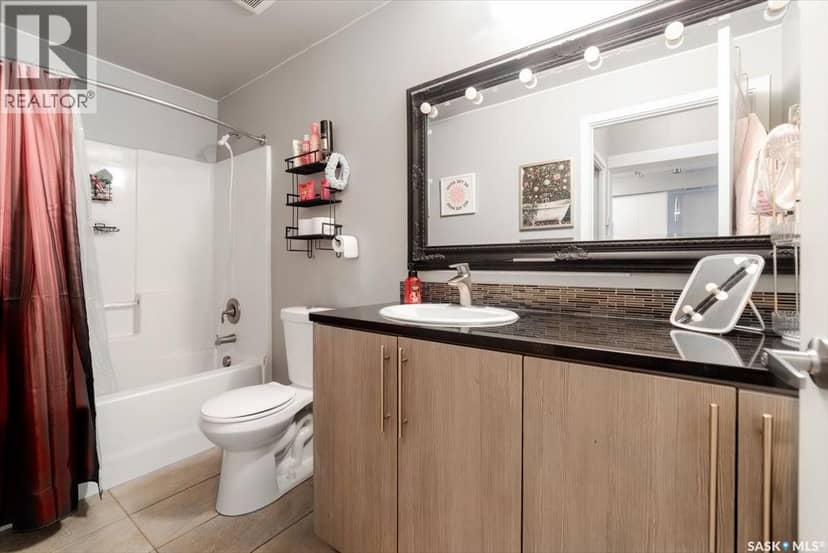 202 2255 Angus Street — photo 13 of 21