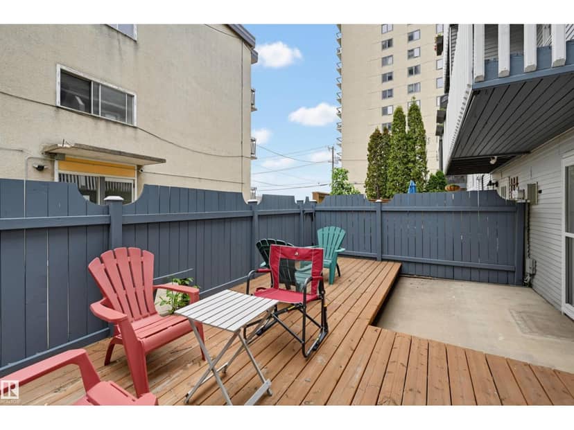 11107 98 AV NW — photo 36 of 40