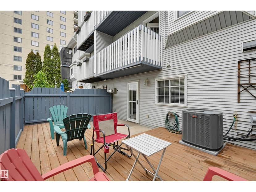 11107 98 AV NW — photo 37 of 40
