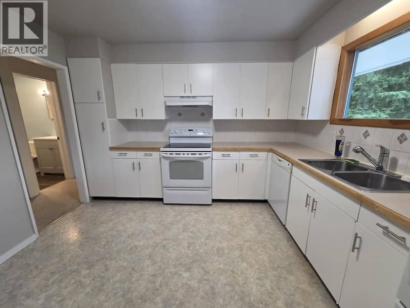 4931 GAIR STREET, Terrace, photo 2