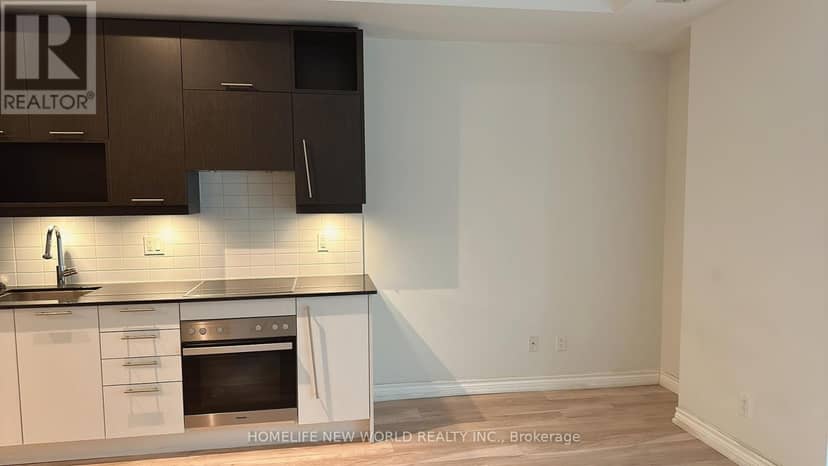 402 - 30 Nelson Street — photo 10 of 17