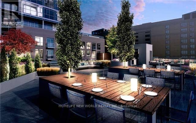 402 - 30 Nelson Street — photo 3 of 17