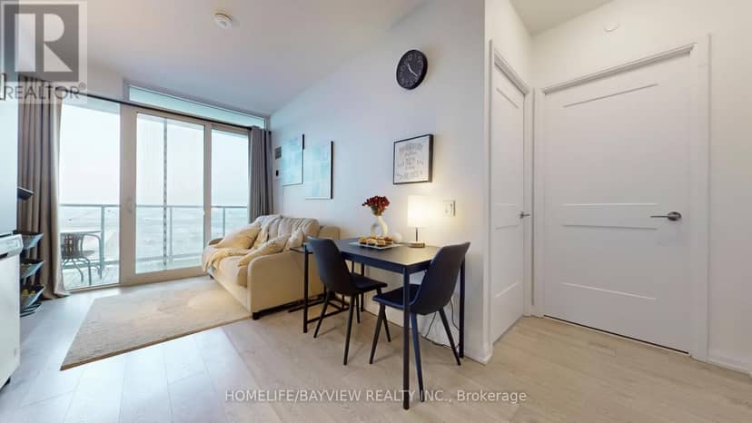 #2218 - 7895 Jane Street — photo 7 of 29