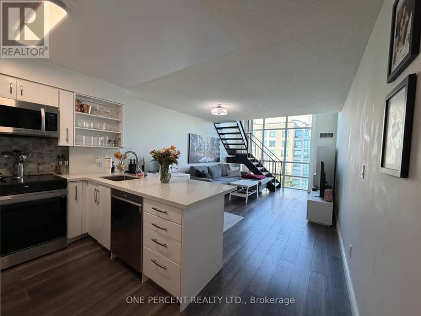 607 - 3 Ellesmere Street — photo 7 of 26