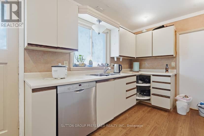 2 Ruskin Court — photo 14 of 36