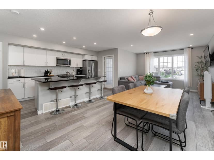 20247 16 Avenue NW, Edmonton, photo 7