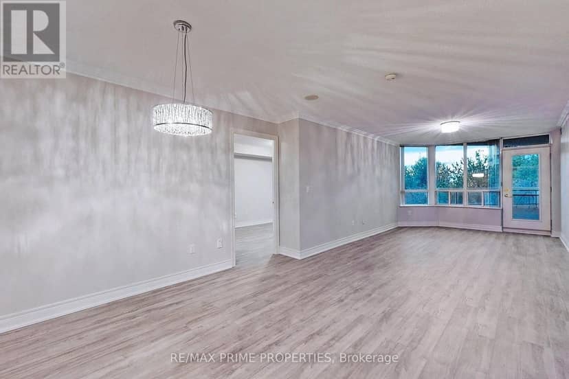 310 - 89 Skymark Drive — photo 10 of 36