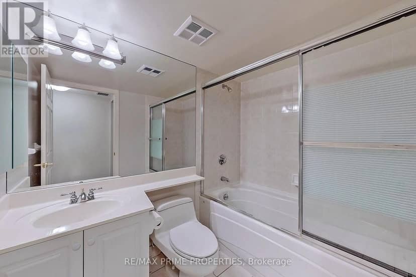 310 - 89 Skymark Drive — photo 22 of 36