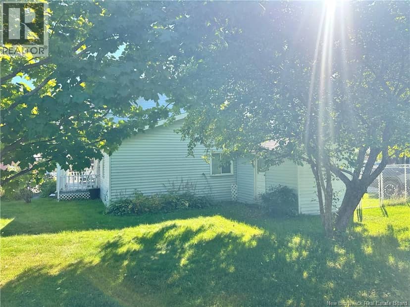 76 St-Jean-Batiste Street — photo 14 of 38