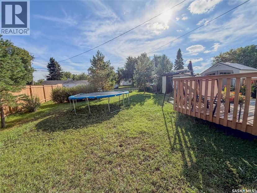 127 10th AVENUE W, Melville, photo 4