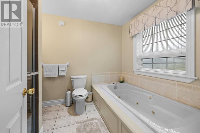 77 Parkside Drive — photo 21 of 40