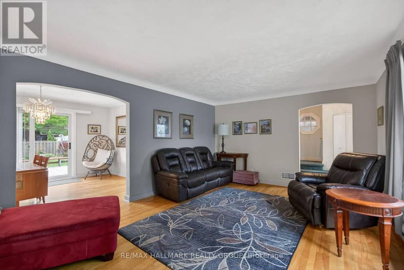 1416 Woodward Avenue, Ottawa, photo 8