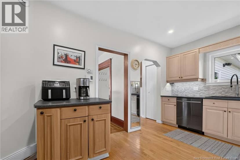 66 Broadway Street — photo 19 of 40