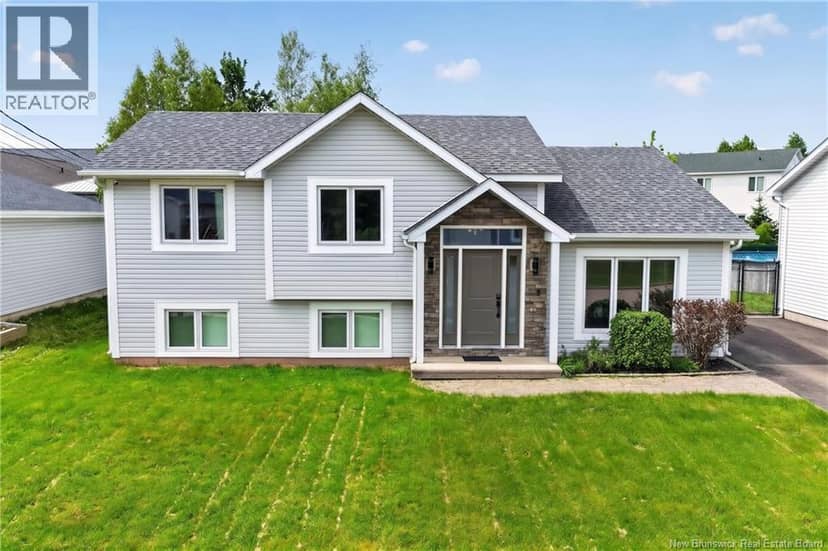 287 Maplehurst Drive — photo 1 of 34
