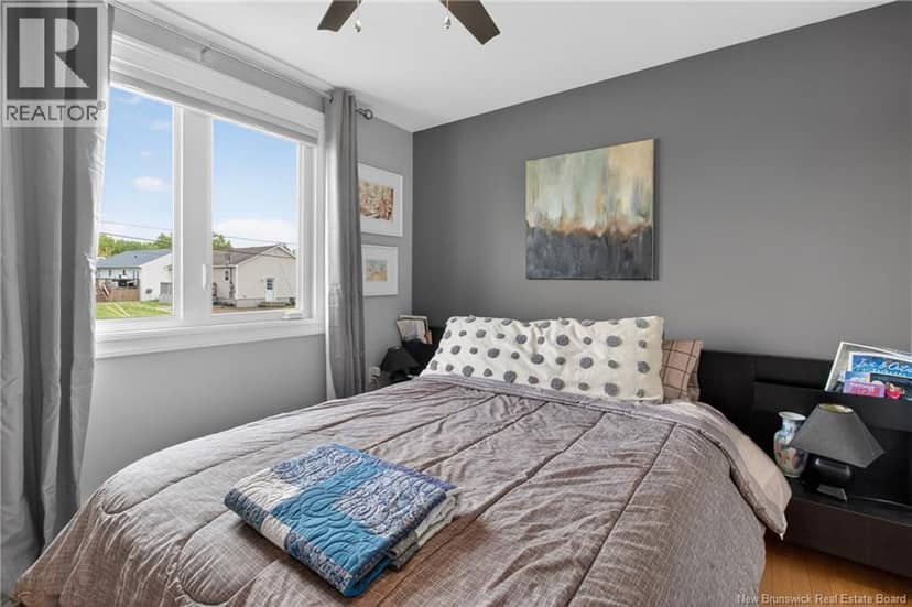 287 Maplehurst Drive — photo 18 of 34