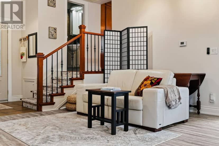 208 Albert Street — photo 26 of 40