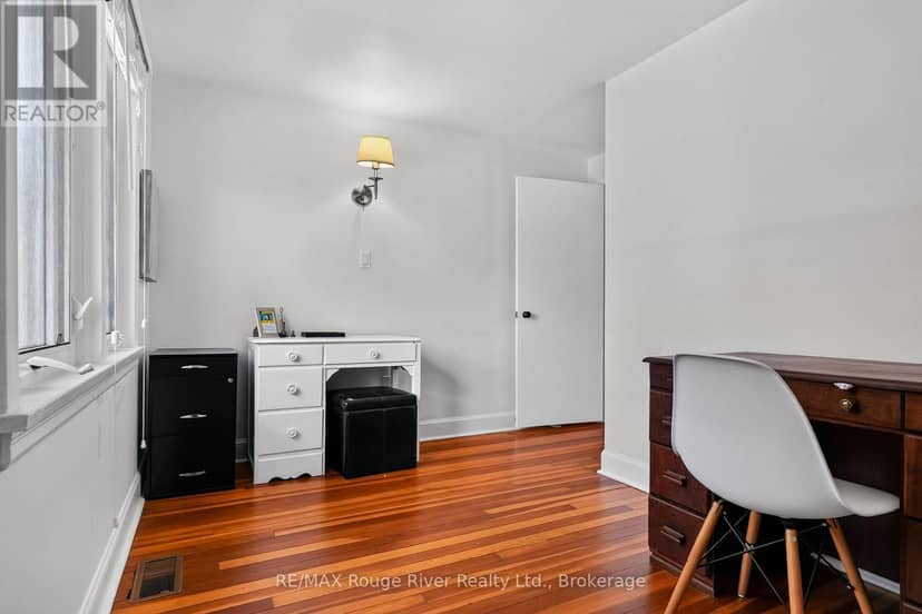 208 Albert Street — photo 39 of 40