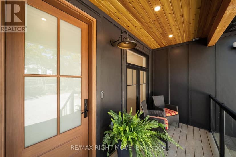 1290 A Line 15 N, Oro-Medonte, photo 3
