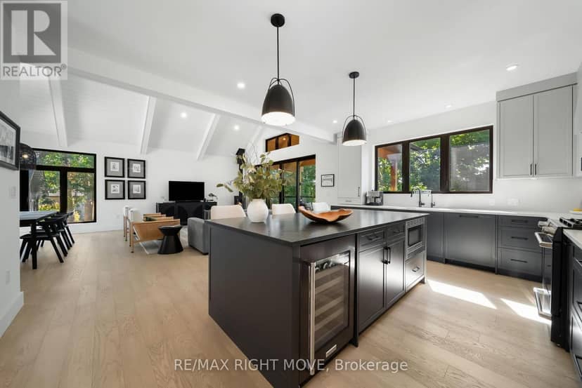 1290 A Line 15 N, Oro-Medonte, photo 6