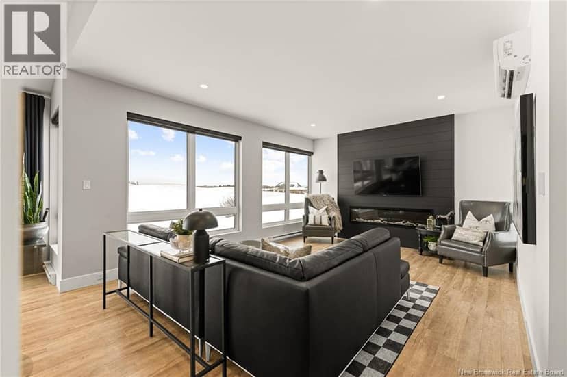 42 Kervin — photo 22 of 40