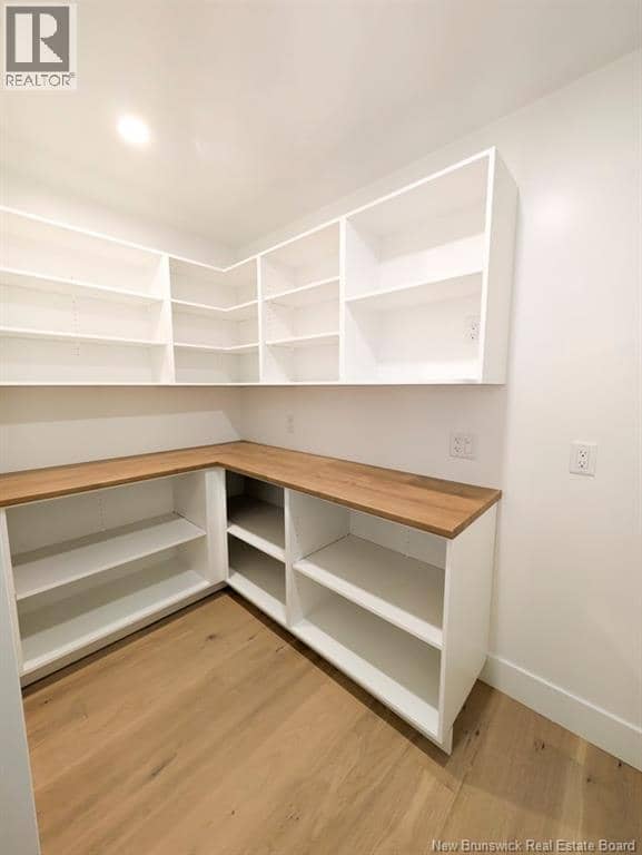 193 Rachel Street — photo 9 of 19