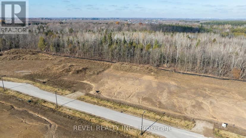 16 Private Berry Drive, Amaranth, photo 2
